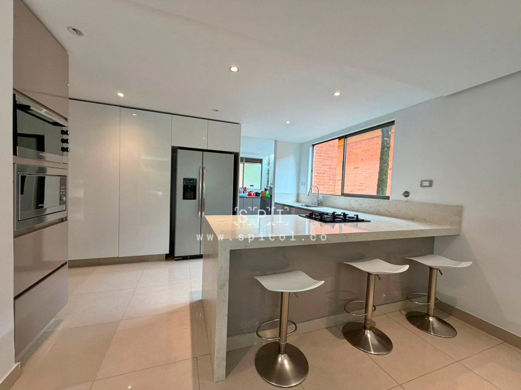 Casa en venta en La Calera, Medellín 5
