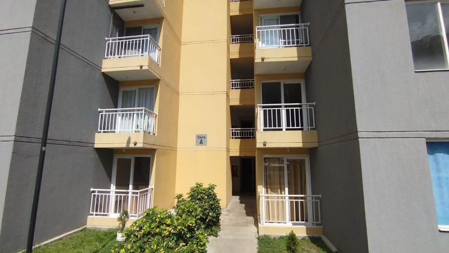 Apartamento de 2 alcobas en venta en Zona Industrial, Yumbo, 63 m² · foto 3 de 24