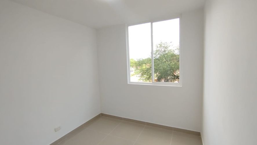 Apartamento de 2 alcobas en venta en Zona Industrial, Yumbo, 63 m² · foto 17 de 24