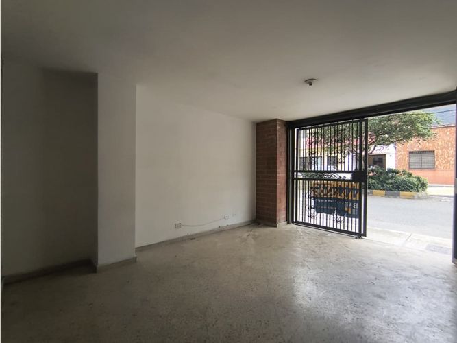 Local en arriendo en Mesa, Envigado, 25 m² · foto 7 de 9