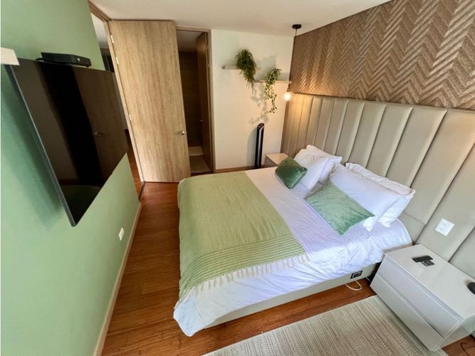 Apartamento de 2 alcobas en arriendo en La Aguacatala, Medellín, 75 m² · foto 3 de 13