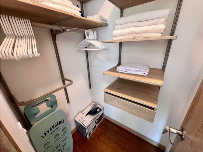Apartamento de 2 alcobas en arriendo en La Aguacatala, Medellín, 75 m² · foto 11 de 13