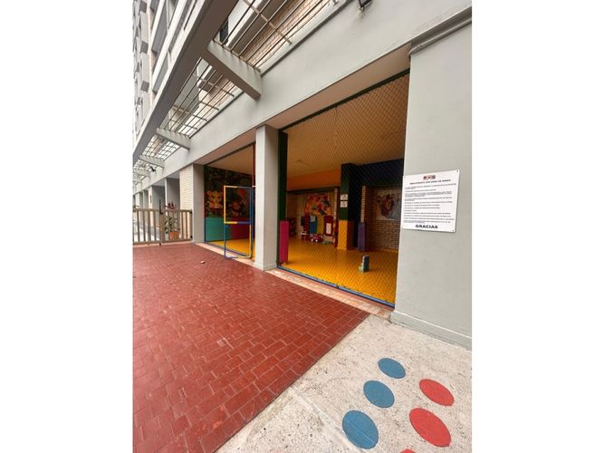 Apartamento de 4 alcobas en venta en Conjunto Residencial Patios De La Flora, Cali, 150 m² · foto 4 de 24