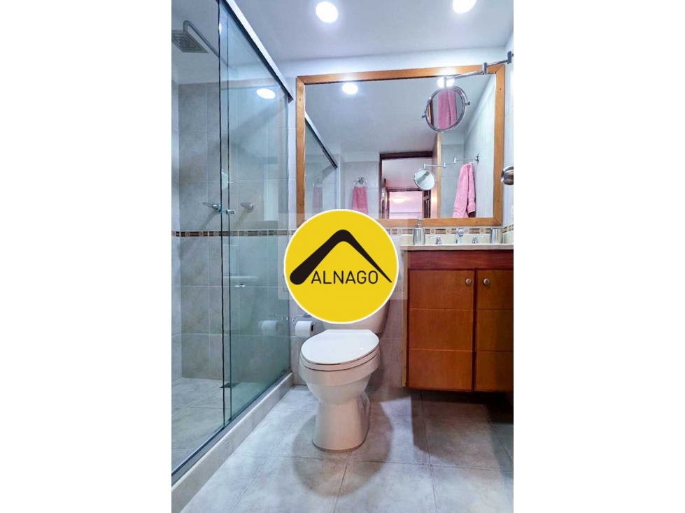Apartamento en arriendo en El Poblado, Medellín · foto 7 de 12