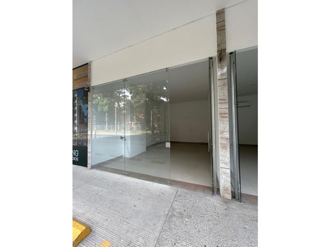 Local en arriendo en Nueva Tequendama, Cali, 29 m² · foto 13 de 24