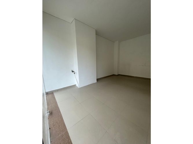 Local en arriendo en Nueva Tequendama, Cali, 29 m² · foto 21 de 24