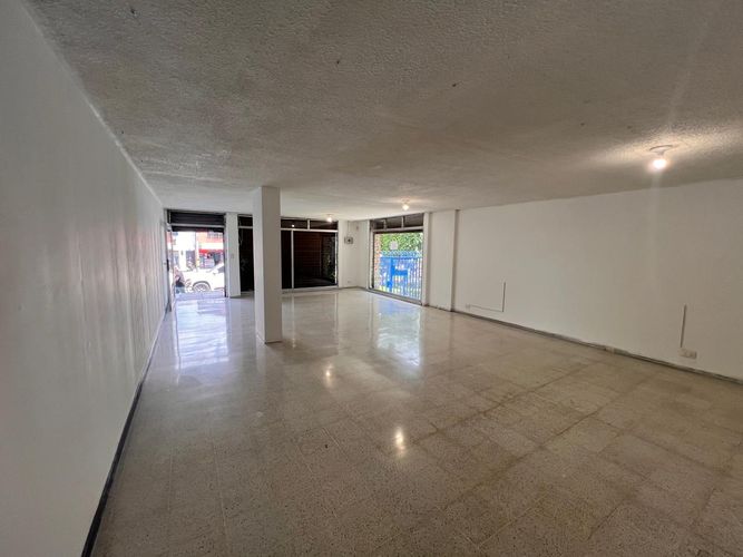 Local en arriendo en Laureles, Medellín, 56 m² · foto 3 de 12