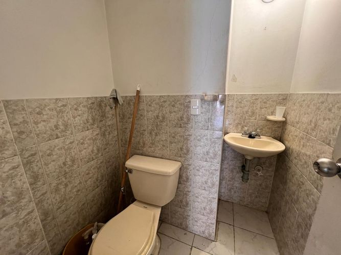Local en arriendo en Laureles, Medellín, 56 m² · foto 5 de 12