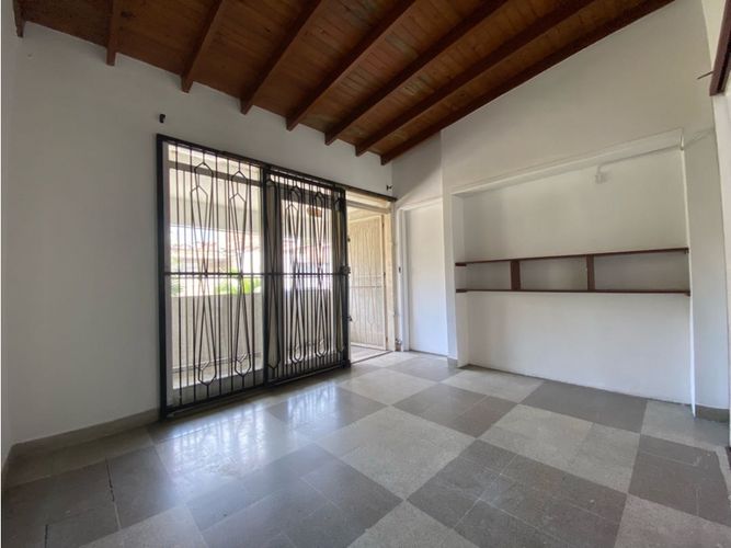 Local en arriendo en Simon Bolivar, Medellín, 180 m² · foto 6 de 23