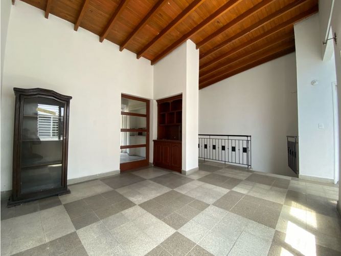 Local en arriendo en Simon Bolivar, Medellín, 180 m² · foto 8 de 23
