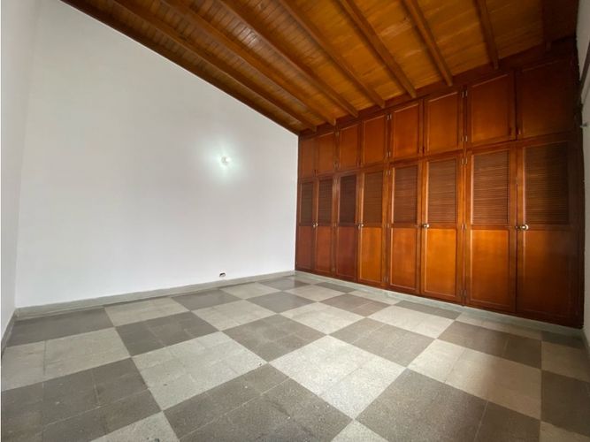 Local en arriendo en Simon Bolivar, Medellín, 180 m² · foto 10 de 23