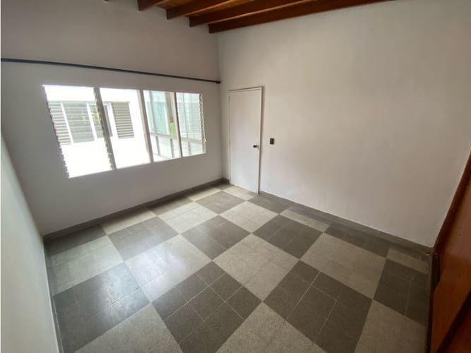 Local en arriendo en Simon Bolivar, Medellín, 180 m² · foto 15 de 23