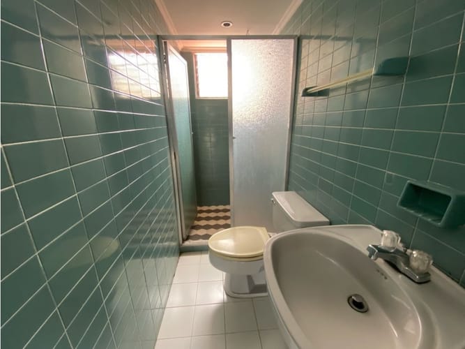 Local en arriendo en Simon Bolivar, Medellín, 180 m² · foto 16 de 23