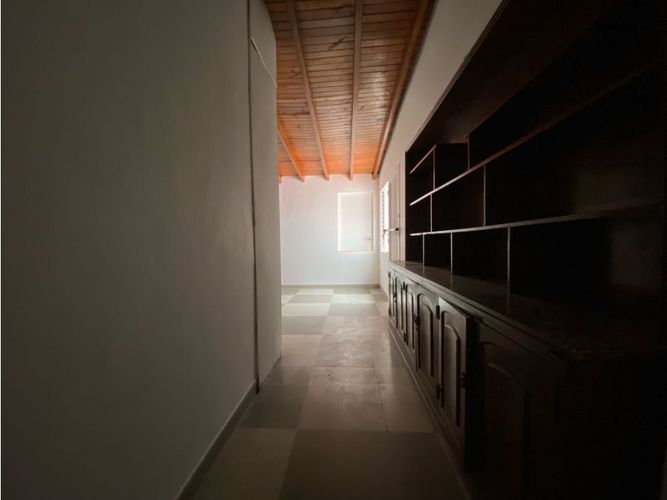 Local en arriendo en Simon Bolivar, Medellín, 180 m² · foto 18 de 23