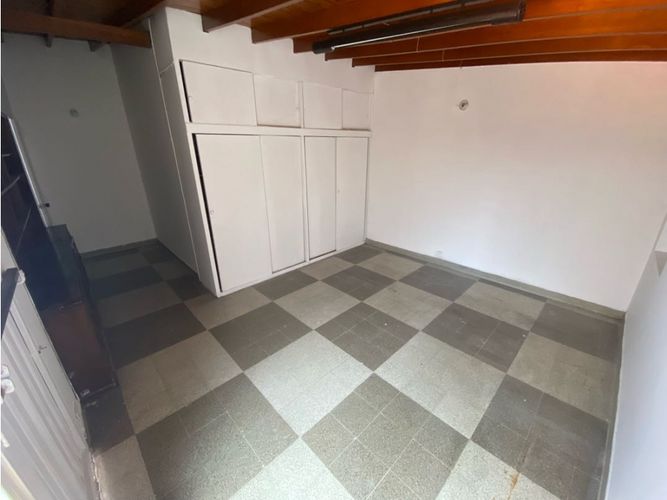 Local en arriendo en Simon Bolivar, Medellín, 180 m² · foto 20 de 23