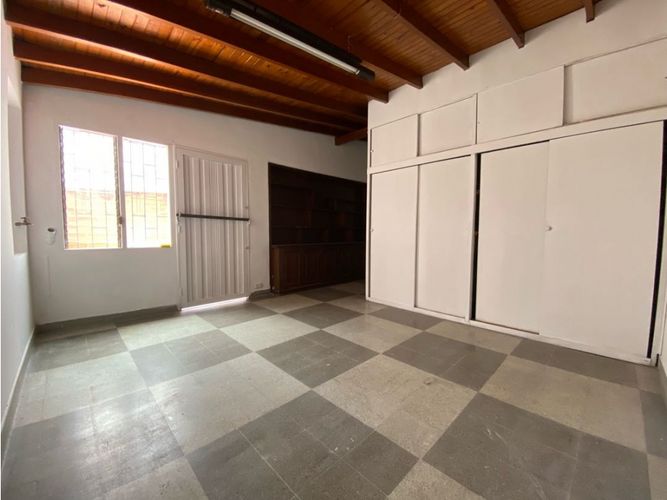 Local en arriendo en Simon Bolivar, Medellín, 180 m² · foto 21 de 23