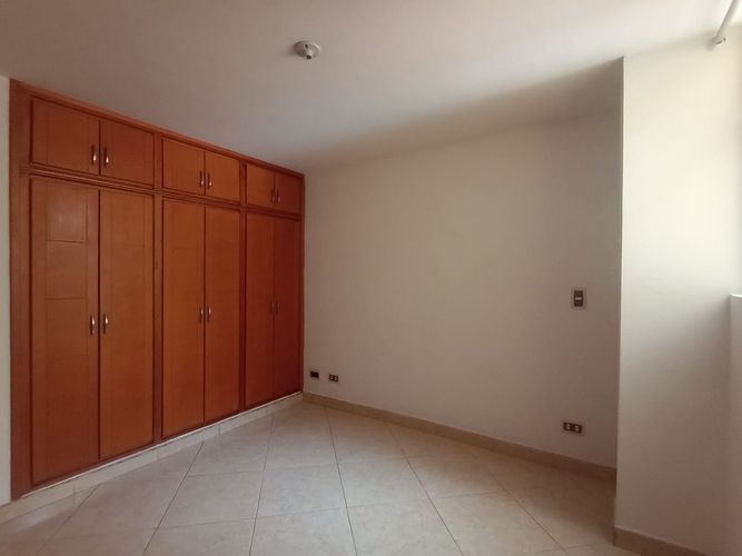 Apartamento de 4 alcobas en arriendo en El Velódromo, Medellín, 120 m² · foto 4 de 19