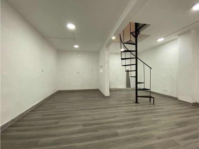 Local en arriendo en Conquistadores, Medellín, 45 m² · foto 3 de 6