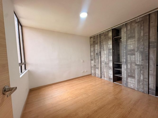 Apartamento de 2 alcobas en venta en Entre Amigos, Sabaneta, 74 m² · foto 9 de 14