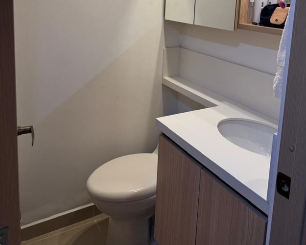 Apartamento de 3 alcobas en venta en Entre Amigos, Sabaneta, 75 m² · foto 9 de 10