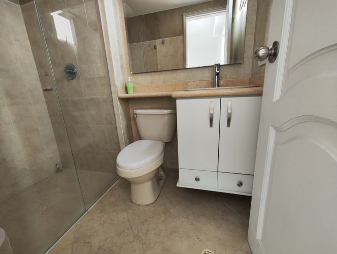 Apartamento de 3 alcobas en arriendo en Laureles, Medellín, 180 m² · foto 14 de 20