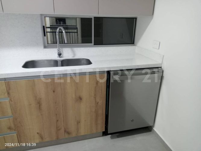 Apartamento de 2 alcobas en venta en Bellavista, Cali, 92 m² · foto 8 de 24