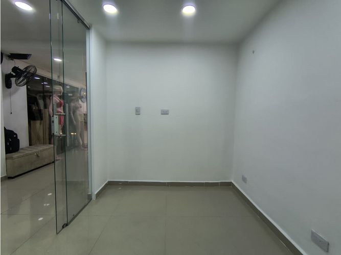 Local en arriendo en Villa Del Parque, Itagüí, 5 m² · foto 3 de 6