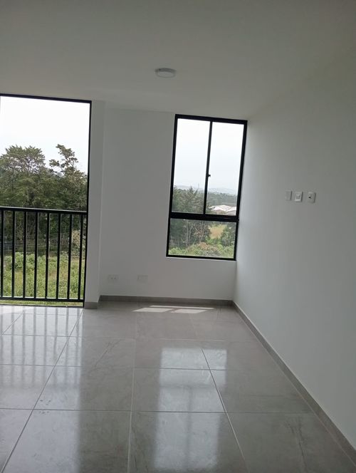 Apartamento de 2 alcobas en arriendo en Cimarronas, Rionegro, 57 m² · foto 13 de 17
