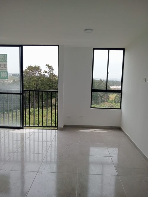 Apartamento de 2 alcobas en arriendo en Cimarronas, Rionegro, 57 m² · foto 17 de 17