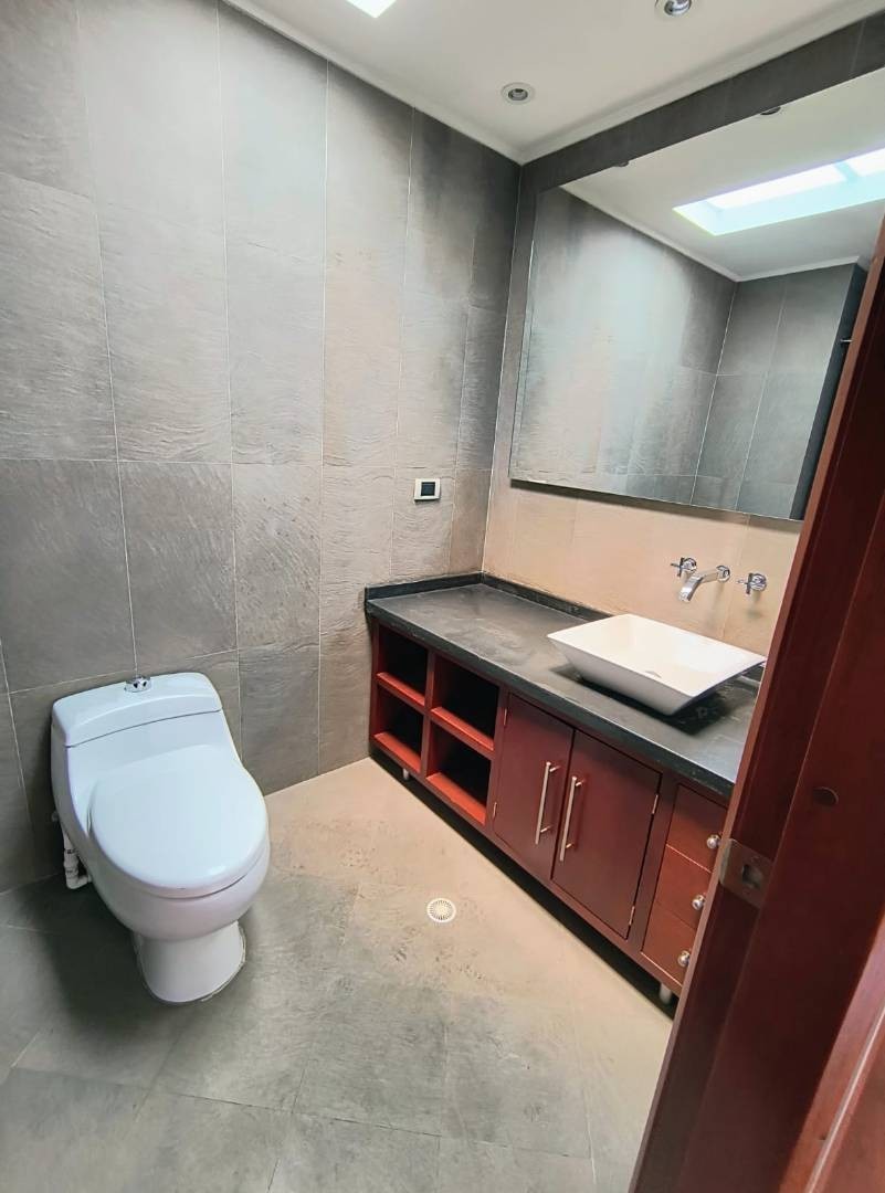 Apartamento en venta en Santa Barbara Occidental, Bogotá · foto 19 de 24