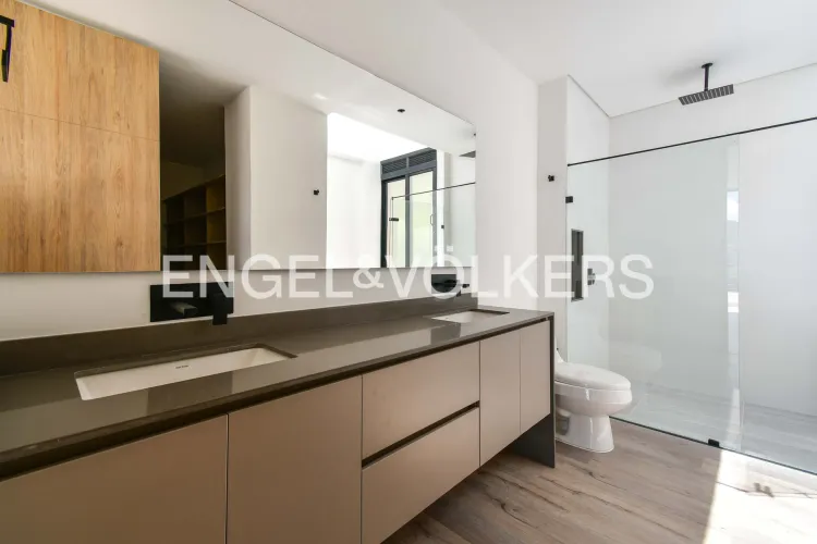 Casa de 3 alcobas en venta en La Quiebra, Rionegro, 268 m² · foto 11 de 17
