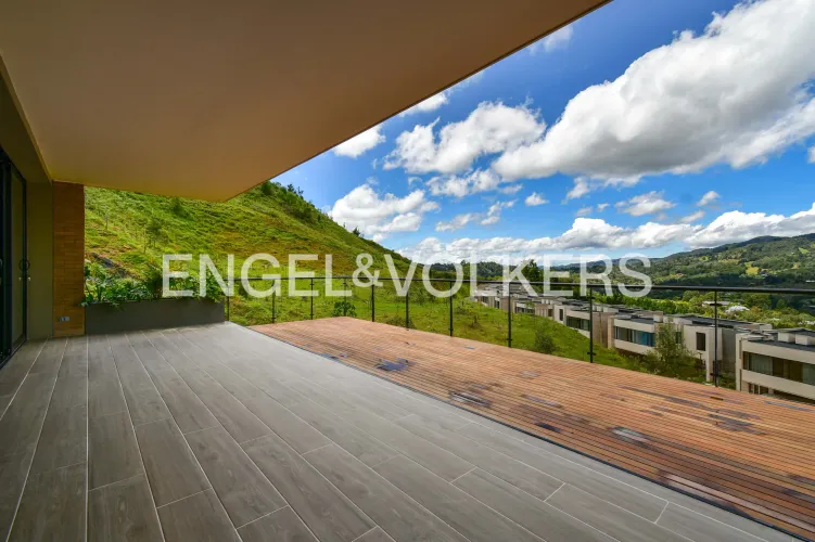 Casa de 3 alcobas en venta en La Quiebra, Rionegro, 268 m² · foto 2 de 17