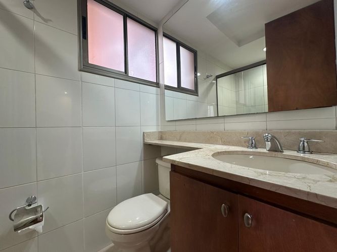 Apartamento de 2 alcobas en arriendo en El Poblado, Medellín, 87 m² · foto 17 de 19