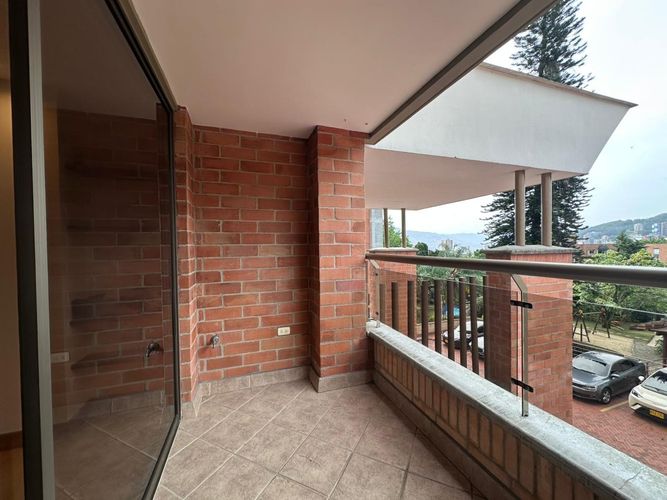 Apartamento de 2 alcobas en arriendo en El Poblado, Medellín, 87 m² · foto 19 de 19