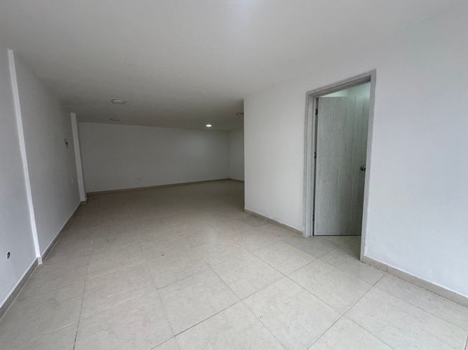 Local en arriendo en Caminos De San Lorenzo, Armenia, 60 m² · foto 2 de 11