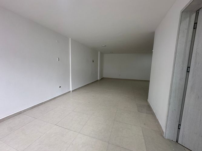 Local en arriendo en Caminos De San Lorenzo, Armenia, 60 m² · foto 3 de 11