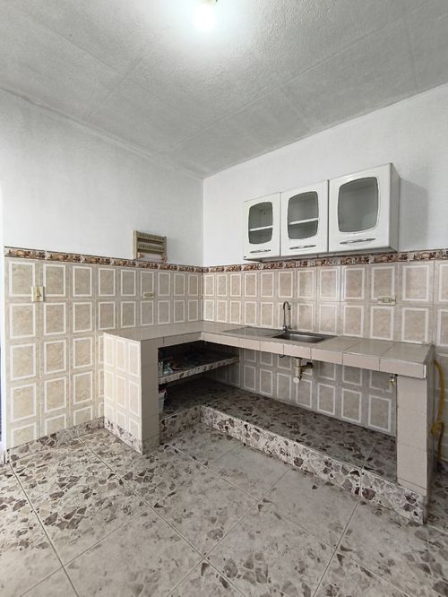 Casa de 2 alcobas en venta en Torcoroma, Cúcuta, 131 m² · foto 3 de 9