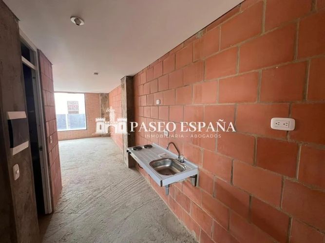Apartaestudio en venta en Los Monjes, Bogotá, 30 m² · foto 2 de 6