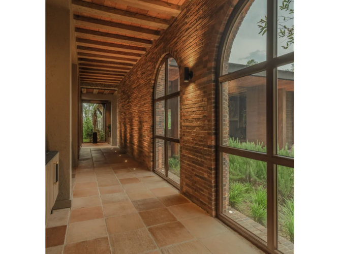 Casa de 5 alcobas en venta en Llano Grande, Rionegro, 1000 m² · foto 6 de 13