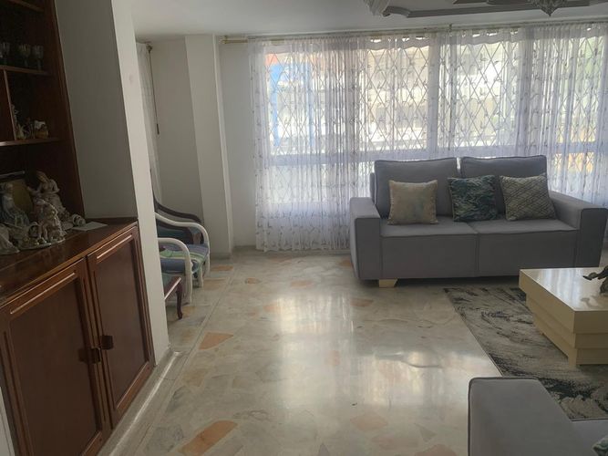 Casa de 4 alcobas en venta en Cañaveral, Floridablanca, 750 m² · foto 2 de 23