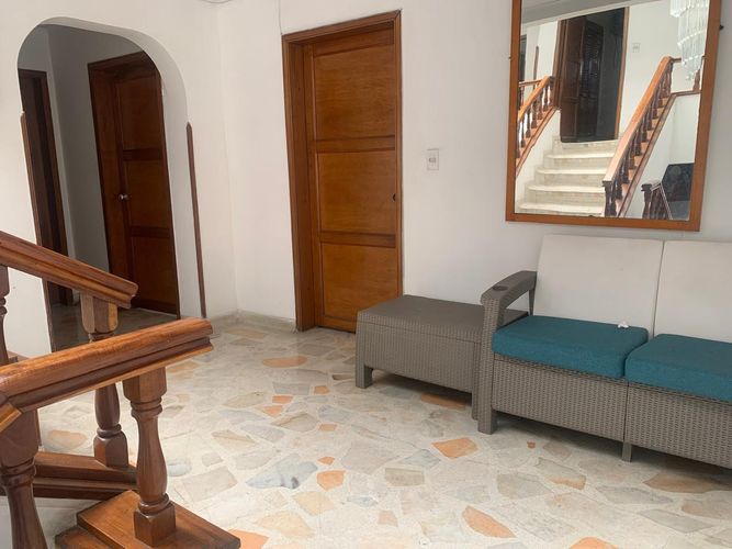 Casa de 4 alcobas en venta en Cañaveral, Floridablanca, 750 m² · foto 3 de 23