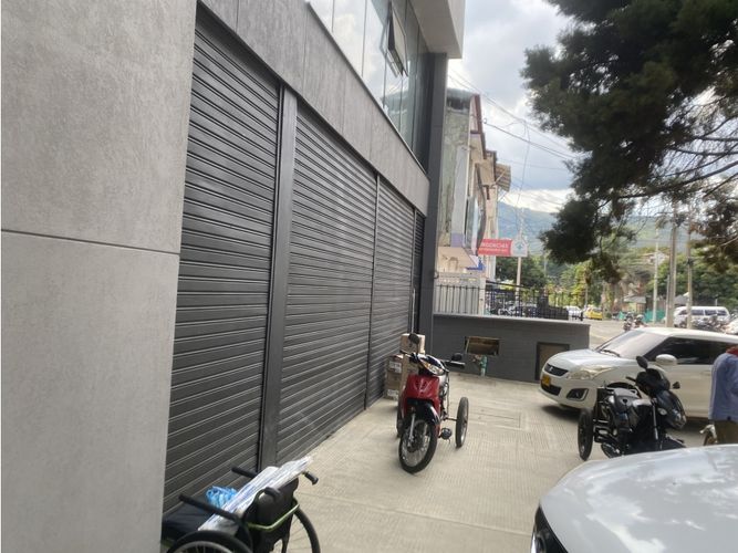 Bodega en arriendo en Alameda, Cali, 540 m² · foto 9 de 24