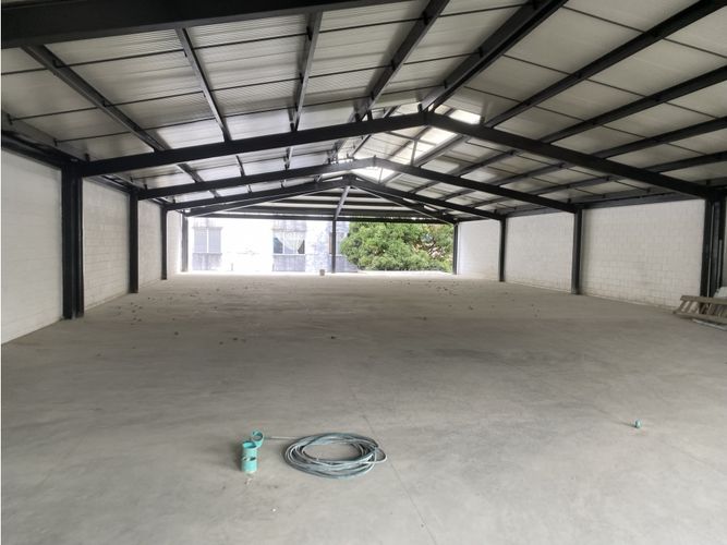 Bodega en arriendo en Alameda, Cali, 540 m² · foto 19 de 24
