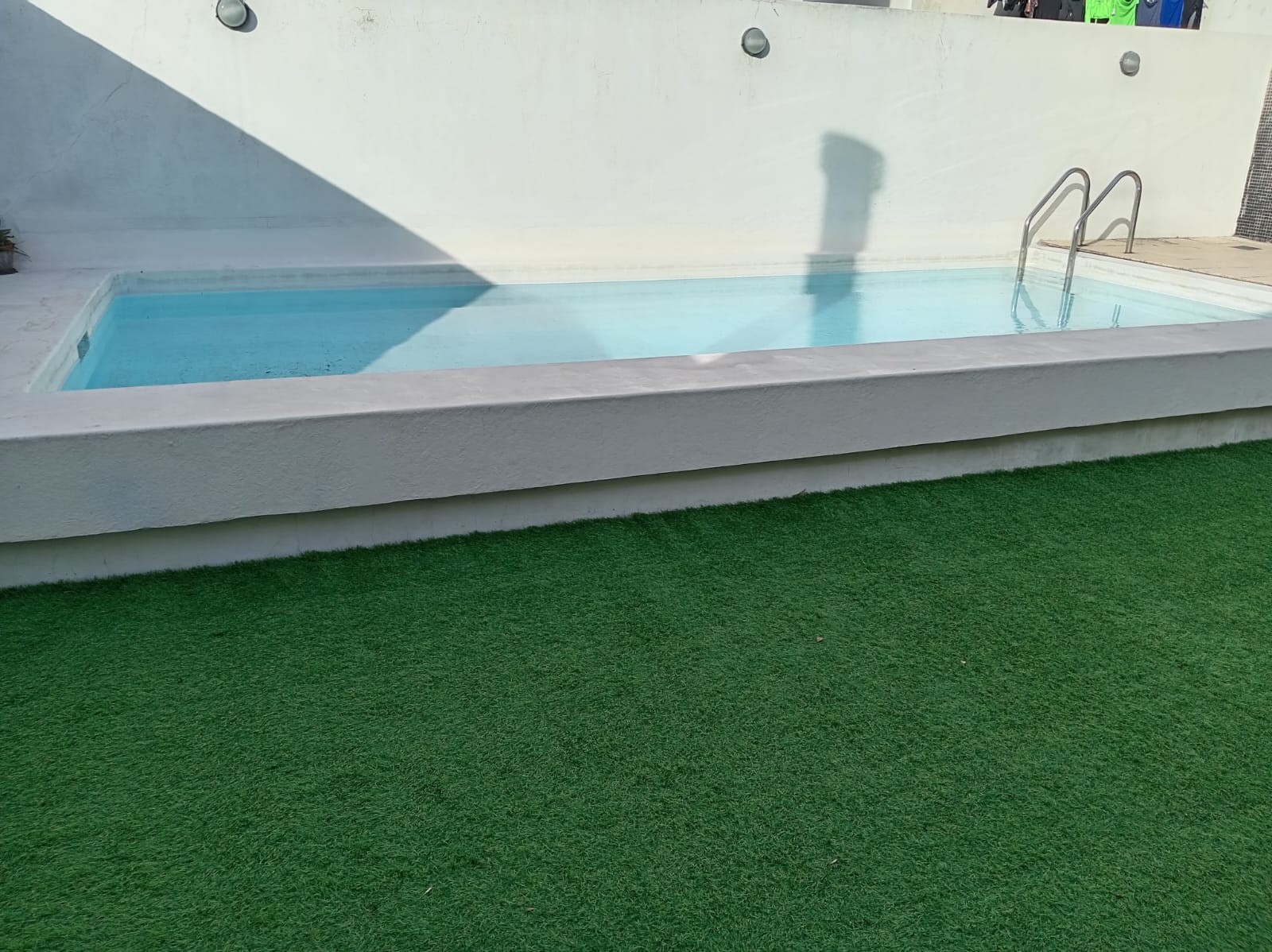 Alquiler de hermoso monoambiente en Pocitos, en la calle Brito del Pino 1271, apartamento 202, casi Gestido.