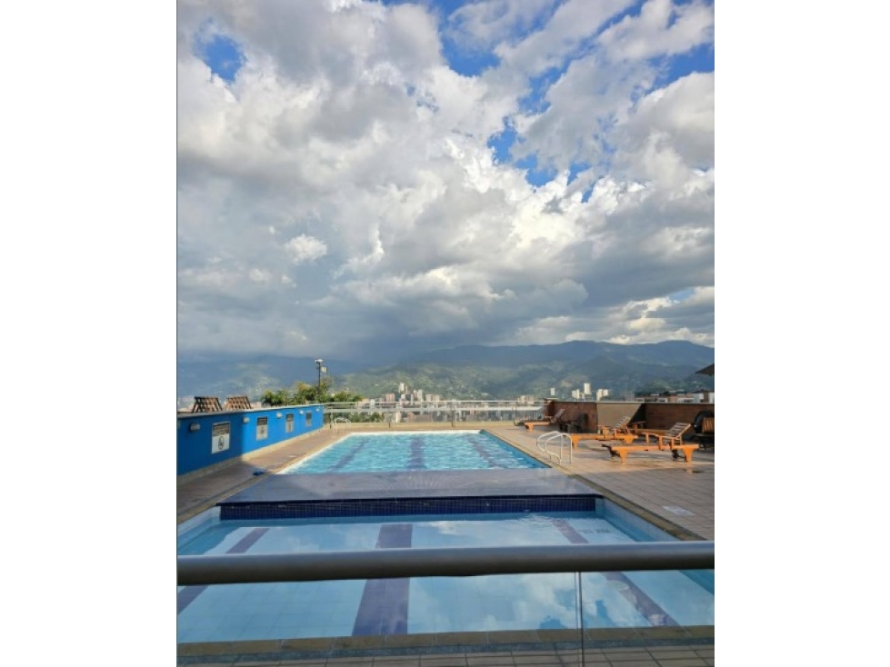 Apartamento en venta en Poblado Del Sur, La Estrella · foto 2 de 24