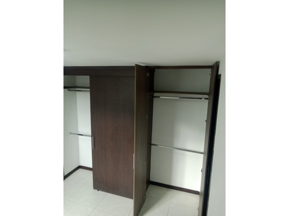 Apartamento en venta en Poblado Del Sur, La Estrella · foto 10 de 24