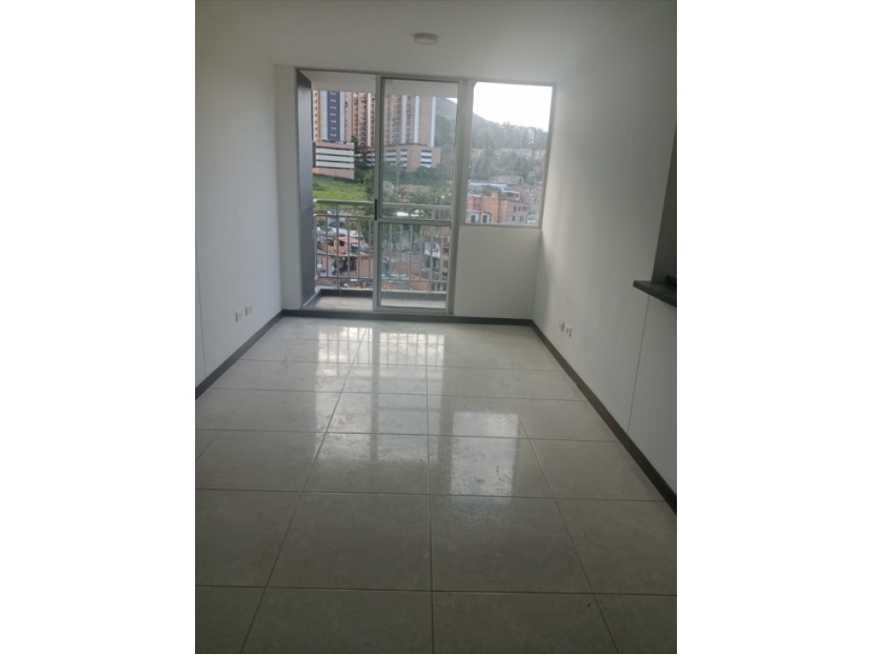 Apartamento en venta en Poblado Del Sur, La Estrella · foto 14 de 24