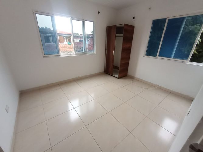 Edificio en venta en Ciudadela Comfandi, Cali, 360 m² · foto 6 de 15