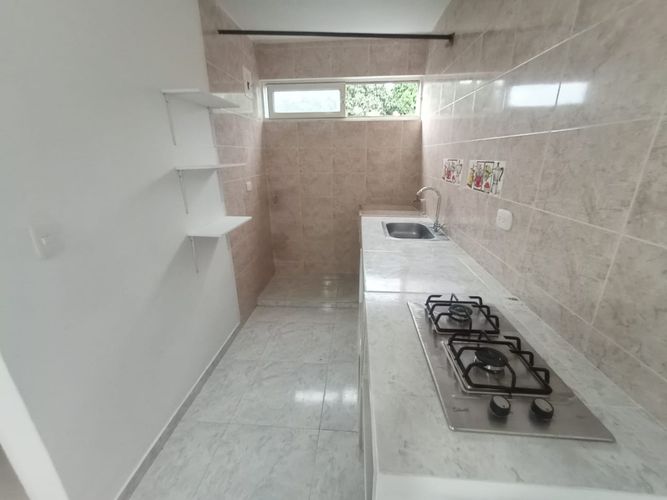 Edificio en venta en Ciudadela Comfandi, Cali, 360 m² · foto 11 de 15