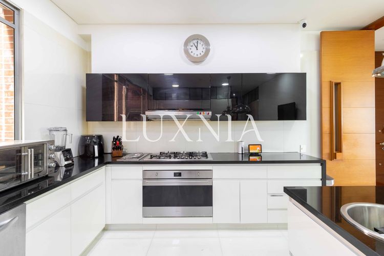 Apartamento de 3 alcobas en venta en Los Rosales, Bogotá, 452 m² · foto 7 de 22